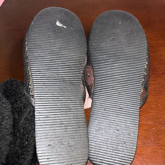 Designed slippers size 7/8 - Picture 3 of 4